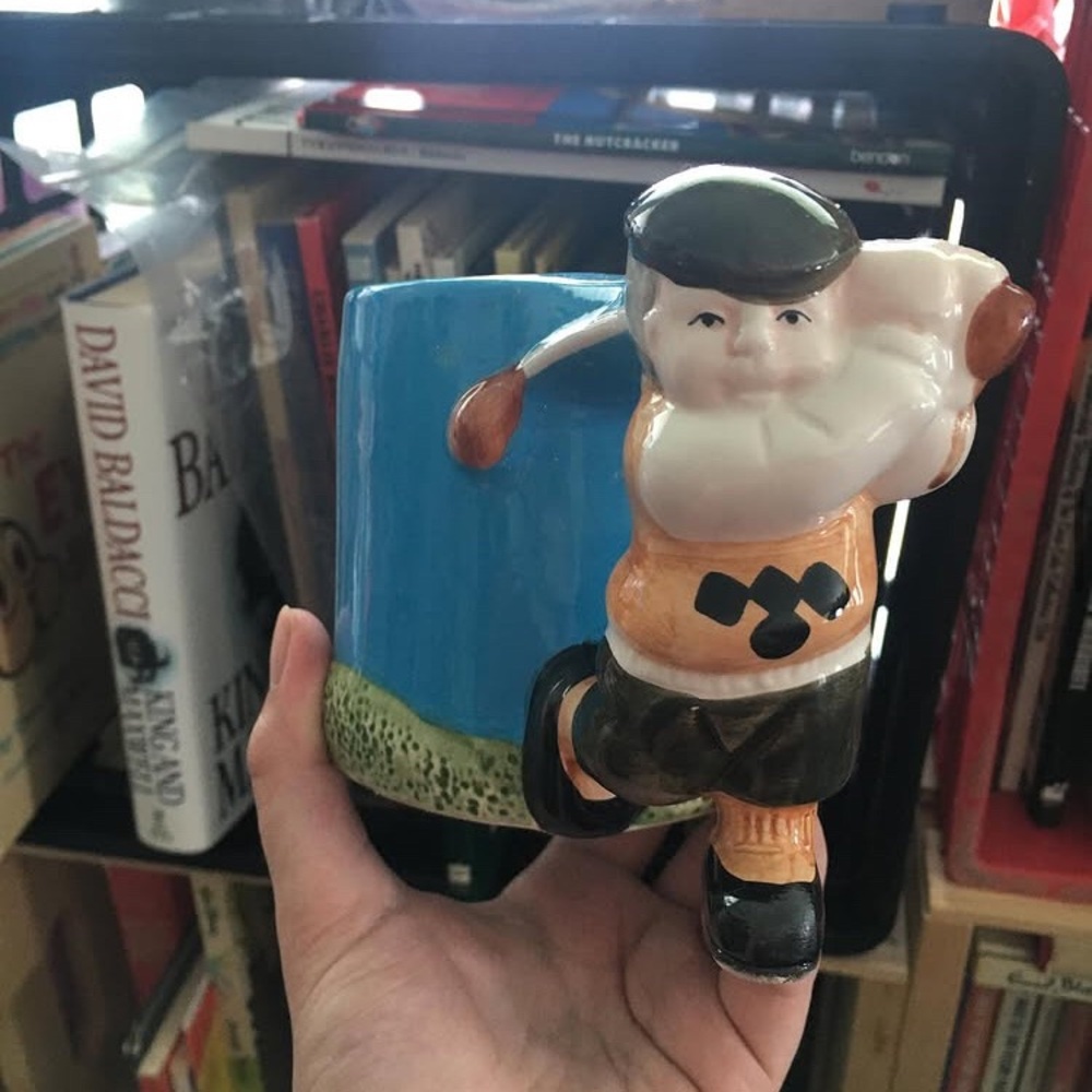 Pair of 80s golf mugs